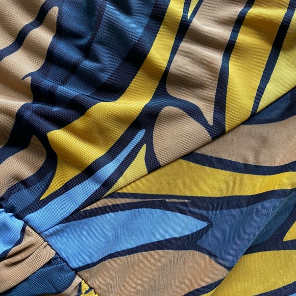 AGB Yellow / Gold  3/4 Sleeve Light XL Top - Picture 4 of 5